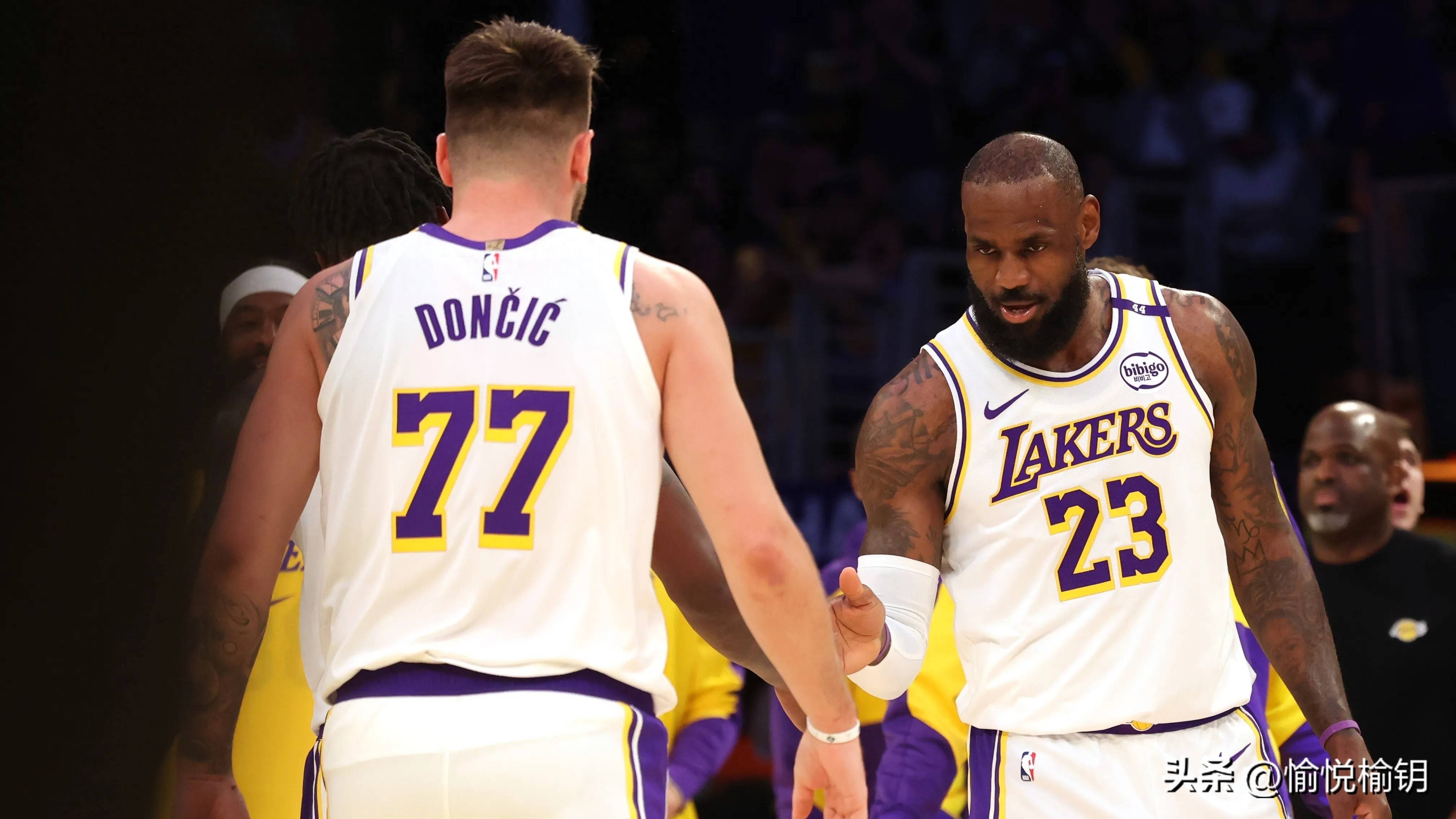 凯尔特人B队血洗日本男篮,詹姆斯统治全场 凯尔特人B队血洗日本男篮,詹姆斯统治全场