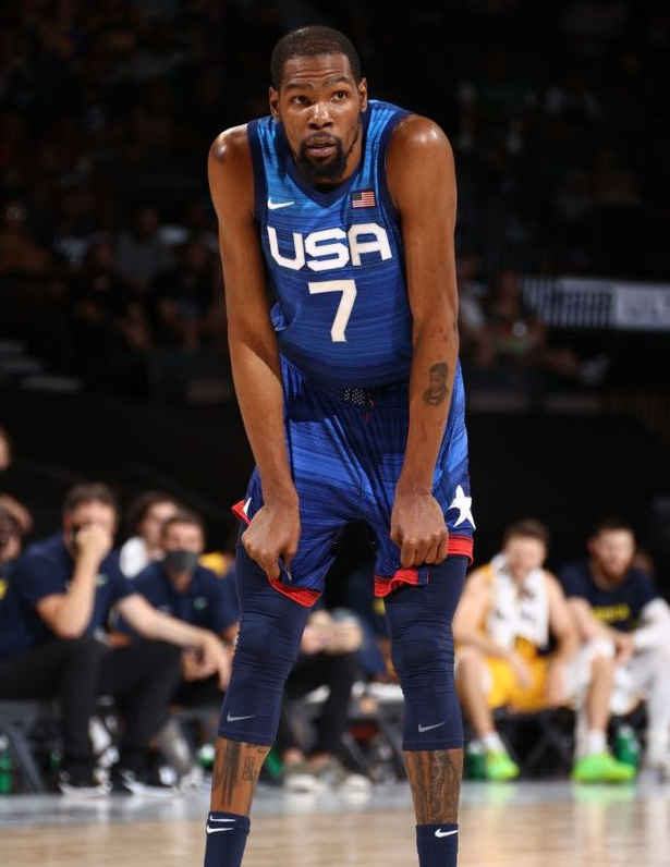 雷霆血洗勇士B队,哈里斯爆发神勇 雷霆血洗勇士B队,哈里斯爆发神勇