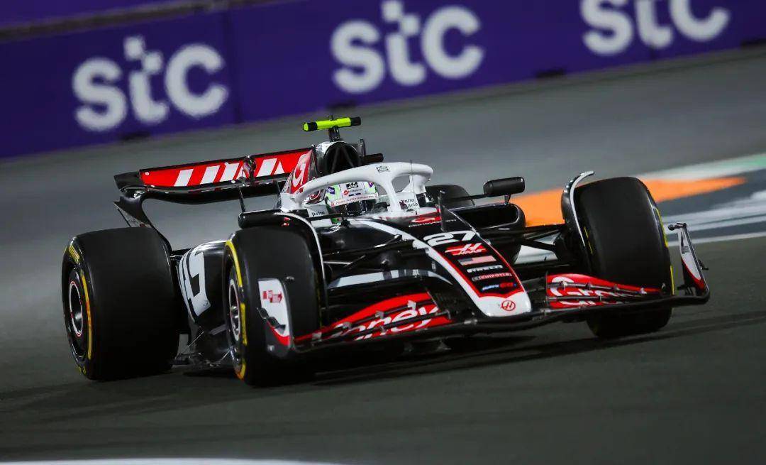 哈斯车队翻盘雷诺车队，维斯塔潘扛起全队的简单介绍