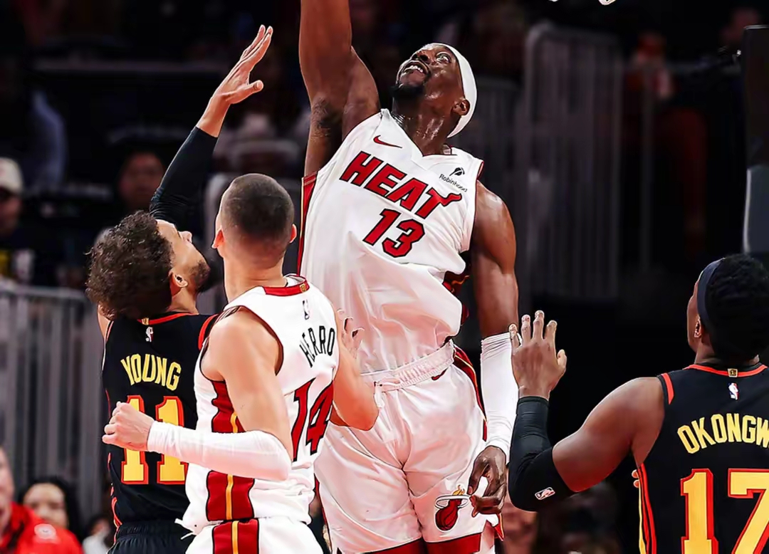 公牛鏖战凯尔特人，霍勒迪状态火热