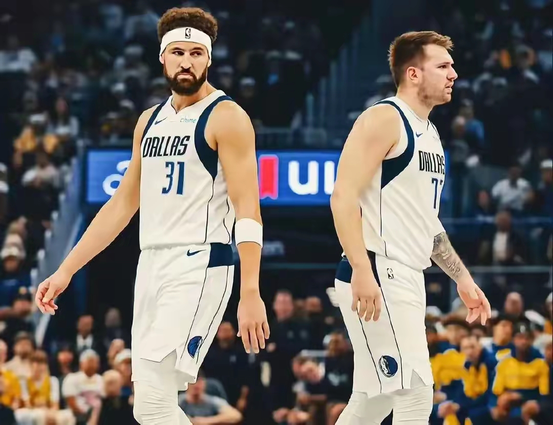 深圳队鏖战独行侠，东契奇带队取胜