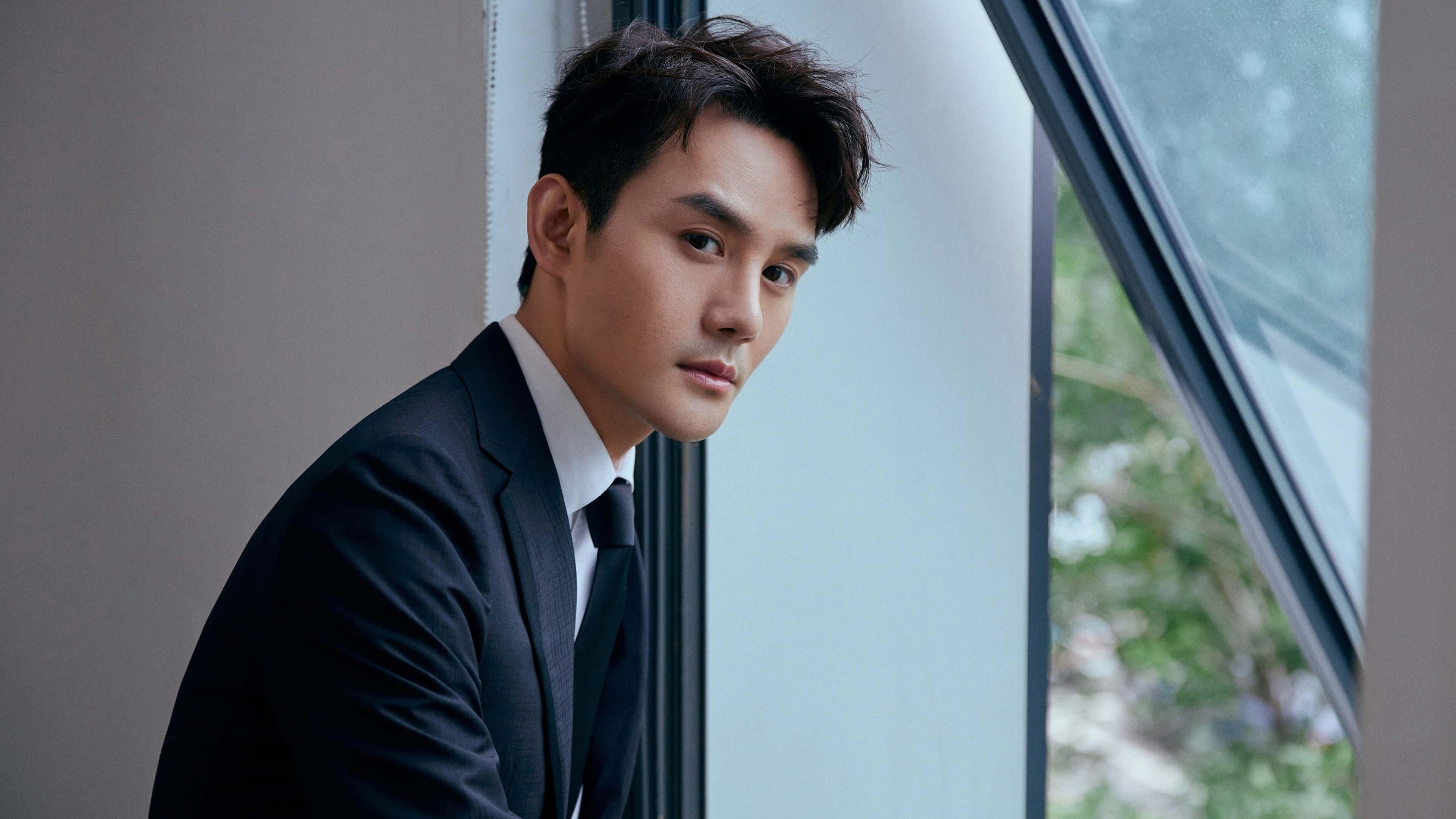 黎明与终场哨，当德甲争冠战遇见太阳末节的审判时刻